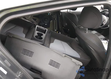 2020 Hyundai Veloster 2.0 z USA, uszkodzony, nr VIN KMHTG6AF4LU023675